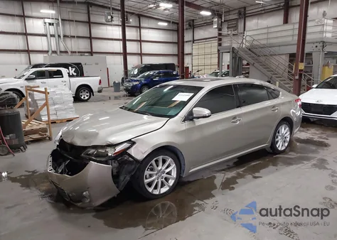 2015 Toyota Avalon Limited z USA, uszkodzony, nr VIN 4T1BK1EB5FU166532